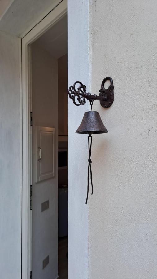Casina Di Alice Apartment Vinci Bagian luar foto