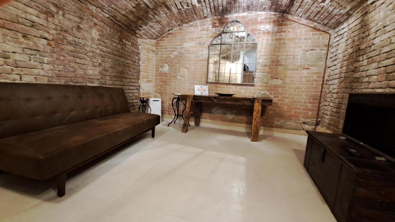 Casina Di Alice Apartment Vinci Bagian luar foto
