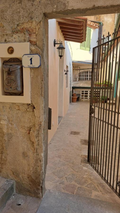 Casina Di Alice Apartment Vinci Bagian luar foto