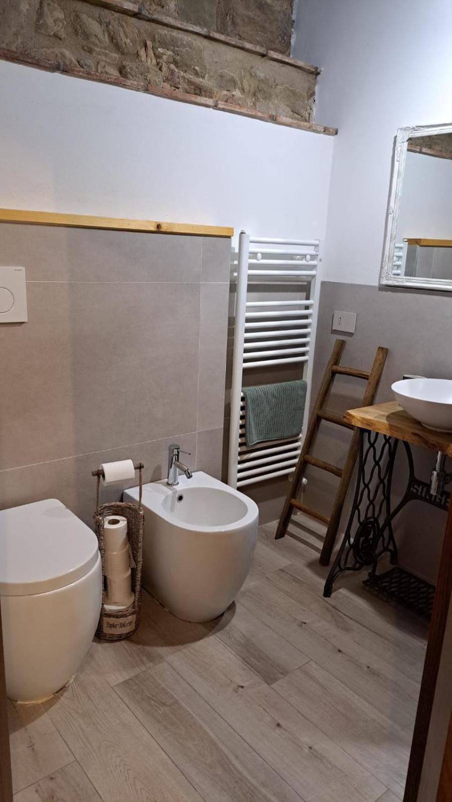 Casina Di Alice Apartment Vinci Bagian luar foto